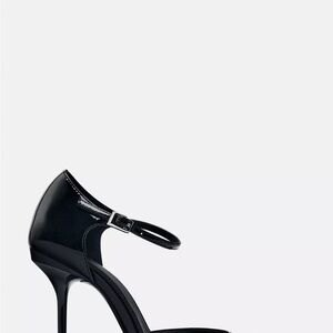 Elegant Black Stiletto Heels